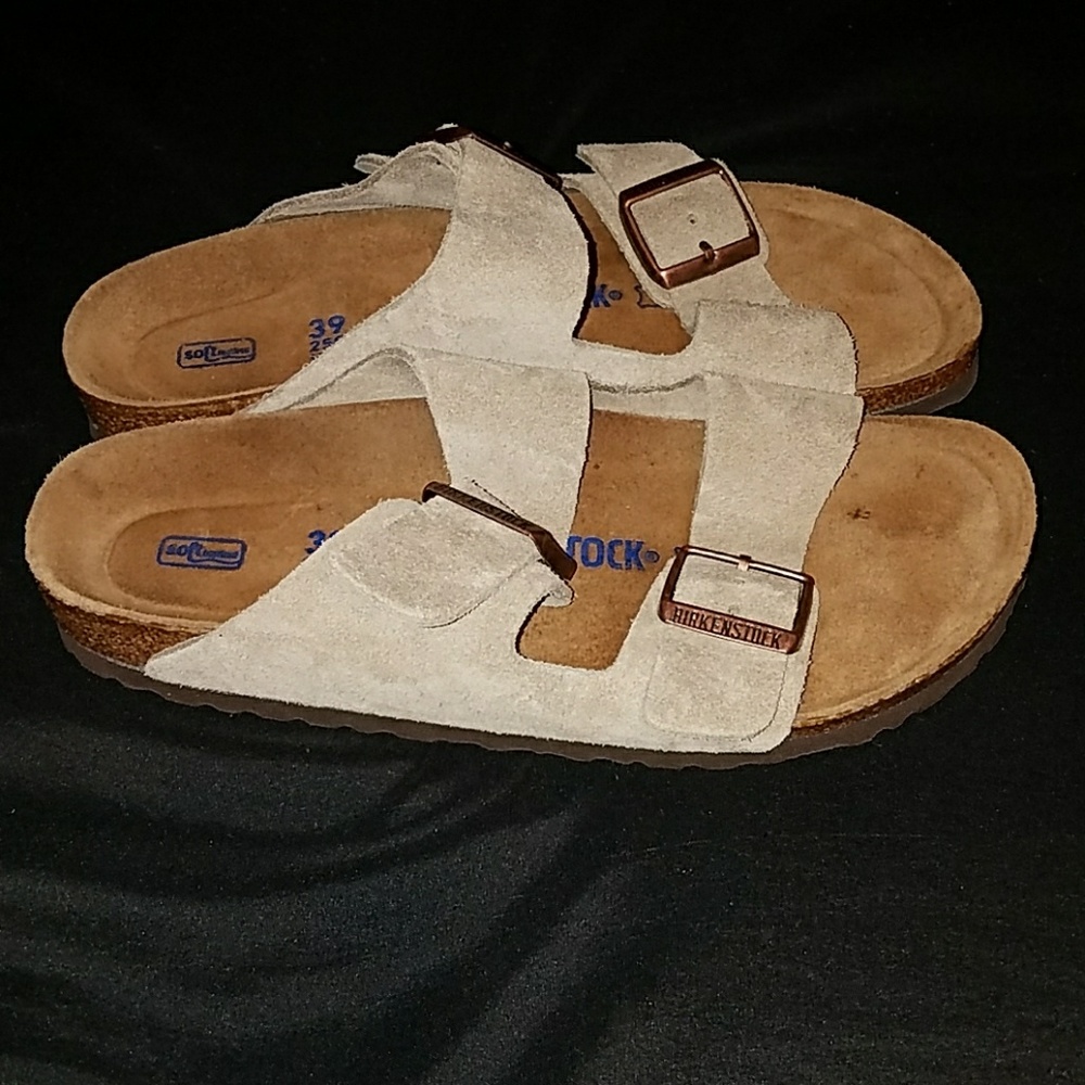 WOMEN'S  BIRKENSTOCK ARIZONA SOFT FOOTBED SUEDE